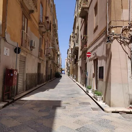 Azalai * Trapani